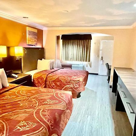 Luxury Inn Liberty Luaran gambar