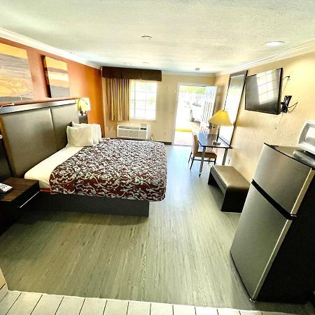 Luxury Inn Liberty Luaran gambar