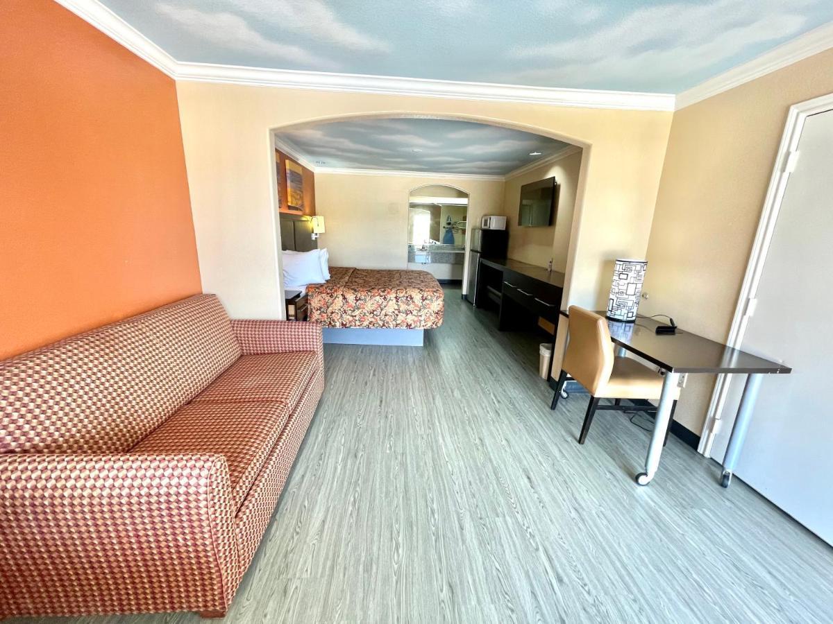Luxury Inn Liberty Luaran gambar