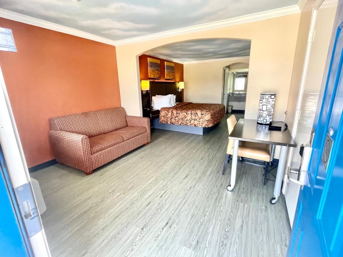 Luxury Inn Liberty Luaran gambar